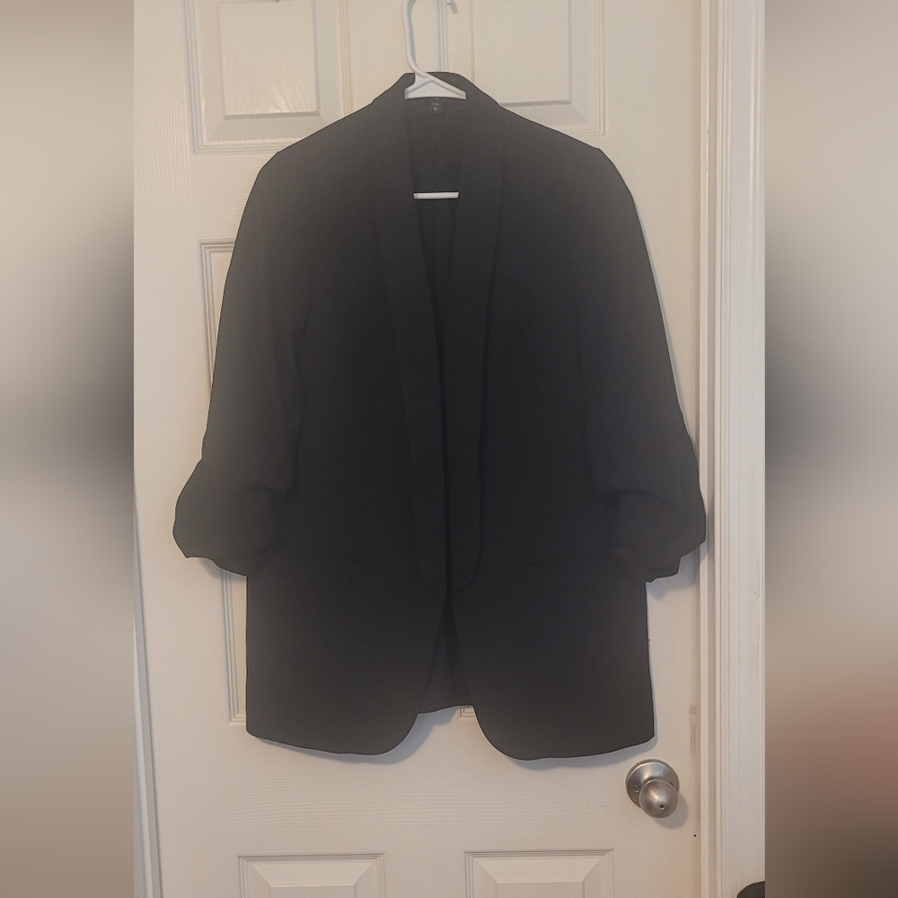 Express ruched sleeves boyfriend blazer